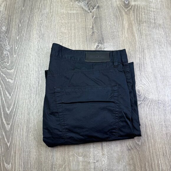 Hugo Boss Mens Dark Blue Flat Front Straight Leg Casual Style Pants Size 36x32 - Picture 1 of 14